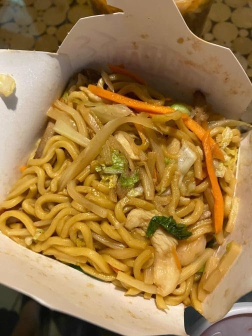 Printed Chinese menu with appetizers and soups.